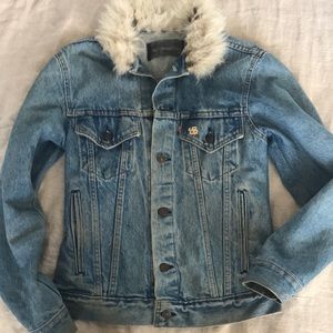 Reformation Levi’s denim jean fur jacket Sz S